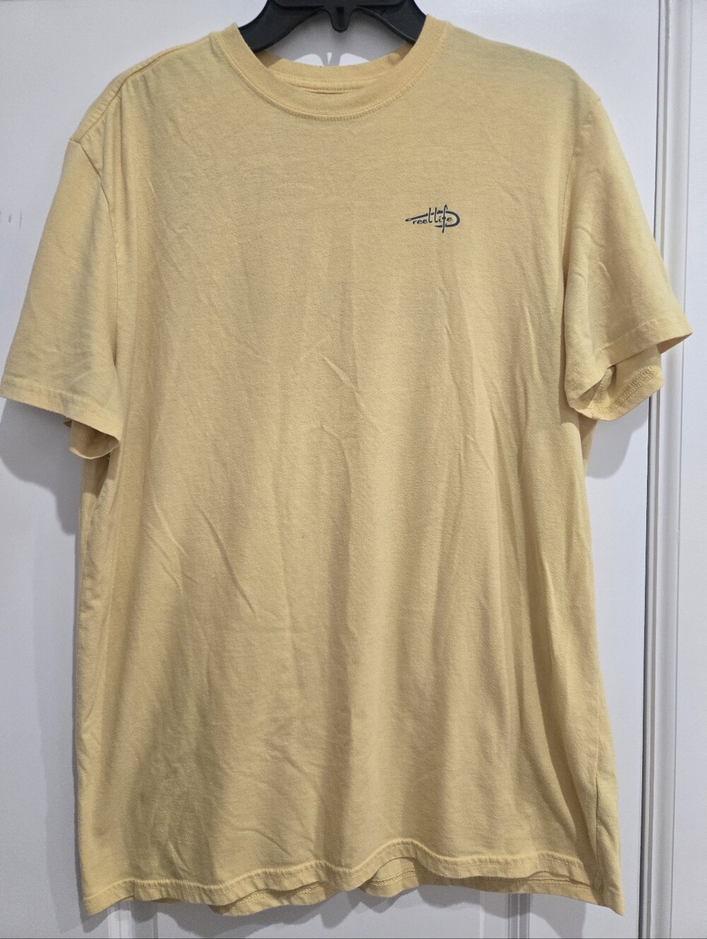 ​Reel Life Men's Size L Yellow Graphic T-Shirt Raised On The Water Short Sleeve